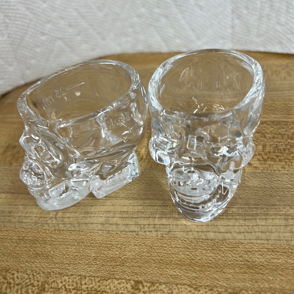 New Two Crystal head shot glass